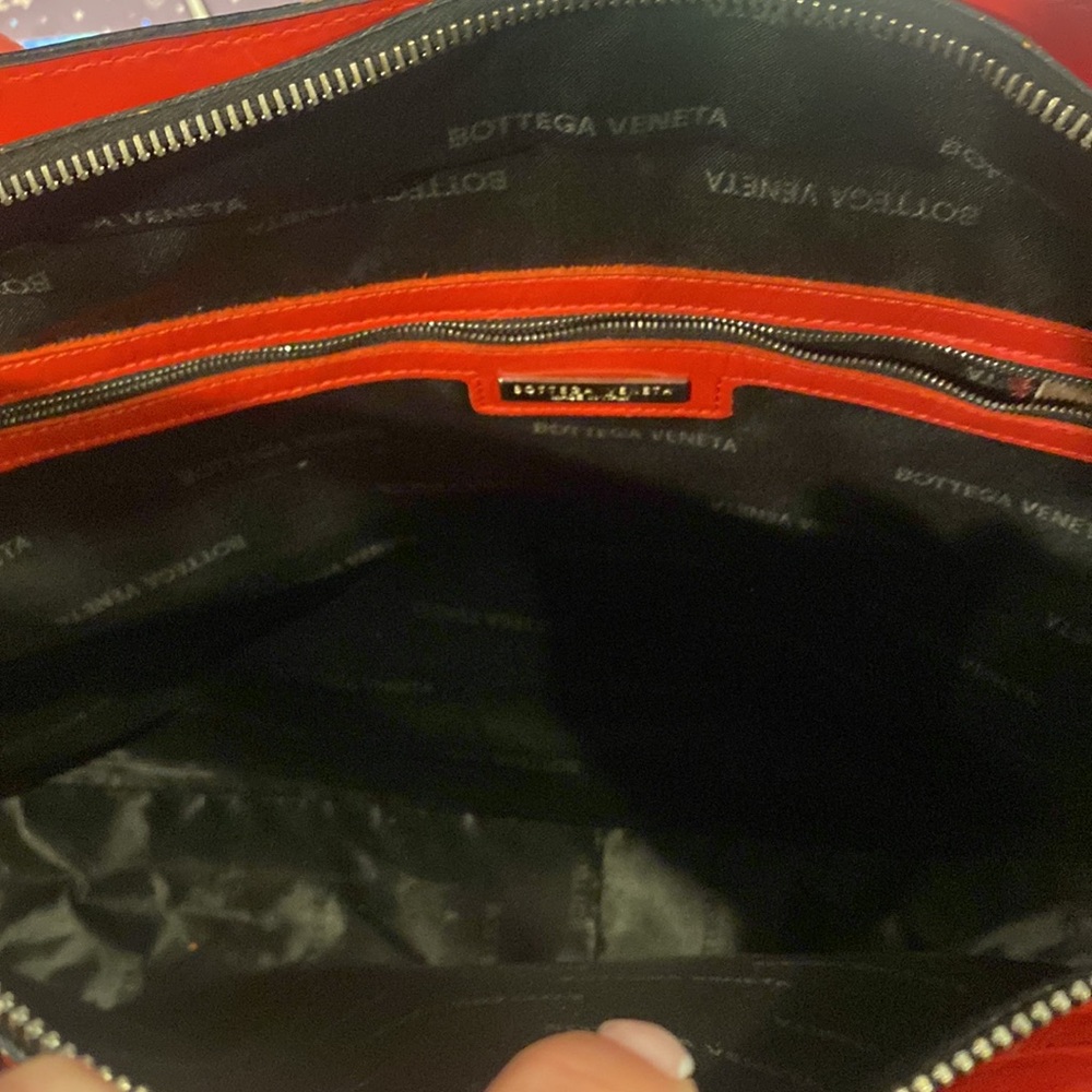 ❤️Bottega Veneta Leather Zip Bag ❤️ - Picture 7 of 11